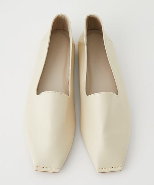 AZUL by moussy(アズールバイマウジー)の「STITCH TOES PUMPS/ステッチトーズパンプス(パンプス・レディース・ブラック/ライトベージュ/ライトカーキ・LARGE/MEDIUM/SMALL)」の10枚目の写真