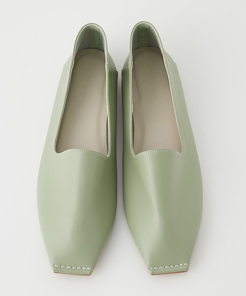 AZUL by moussy(アズールバイマウジー)の「STITCH TOES PUMPS/ステッチトーズパンプス(パンプス・レディース・ブラック/ライトベージュ/ライトカーキ・LARGE/MEDIUM/SMALL)」の15枚目の写真