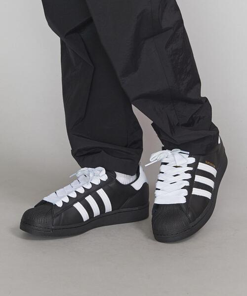 adidas Originals（アディダスオリジナルス）の「＜adidas Originals(アディダス)＞ SUPERSTAR LACELESS/スーパースター（スニーカー・メンズ・ブラック/ホワイト・27cm/25.5cm/28cm/28.5cm/26cm/27.5cm/26.5cm）」の3枚目の写真