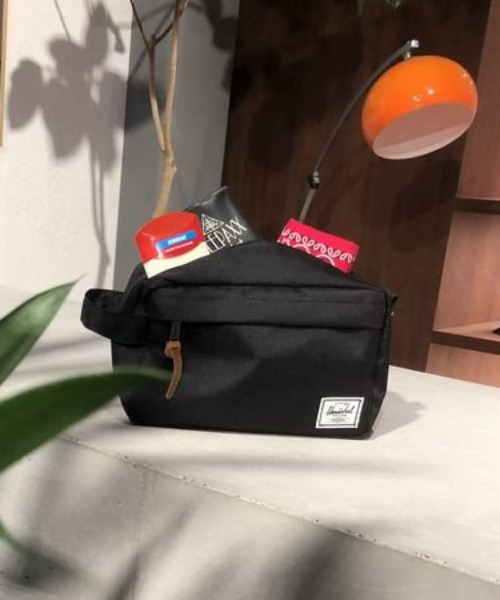 Herschel Supply（ハーシェルサプライ）の「Chapter Travel Kit CarryOn / 3L ポーチ トラベル