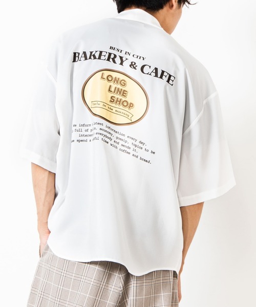 WEGO(ウィゴー)の「WEGO/レトロロゴビッグシルエット5分袖シャツ(シャツ/ブラウス・メンズ・ブラック/ベージュ/ホワイト系その他/ホワイト・LARGE/MEDIUM)」の1枚目の写真