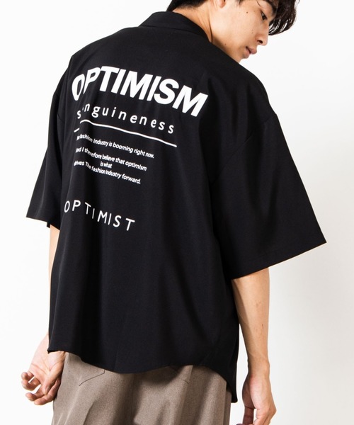 WEGO(ウィゴー)の「WEGO/レトロロゴビッグシルエット5分袖シャツ(シャツ/ブラウス・メンズ・ブラック/ベージュ/ホワイト系その他/ホワイト・LARGE/MEDIUM)」の3枚目の写真