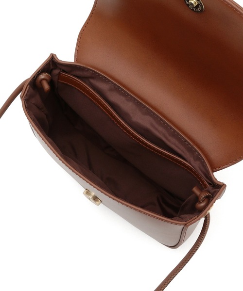 ROPE' PICNIC（ロペピクニック）の「【WEB限定カラー:キナリ・ライトグリーン】プチスクエアメタルフラップミニショルダーバッグ（ショルダーバッグ・レディース・ブラック/オリーブ/キャメル/ライトグリーン/グレー/キナリ/ベージュ・FREE）」の18枚目の写真