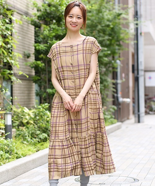 チチカカ（チチカカ）の「ハンドペイントチェックワンピース（シャツワンピース・レディース・ベージュ/グリーン・FREE）」の12枚目の写真