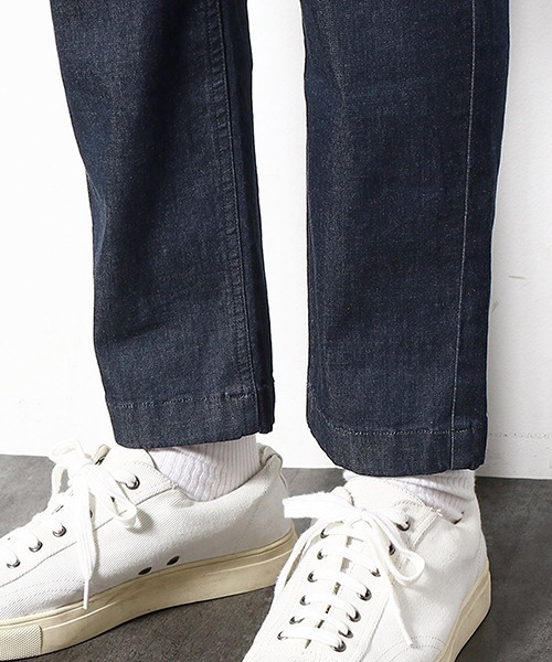 COMME　CA COMMUNE（コムサコミューン）の「★ＴＶドラマ着用商品★  ストレッチデニム クライミングパンツ（デニムパンツ・メンズ・ネイビー/ブラック・SMALL/MEDIUM/LARGE）」の4枚目の写真