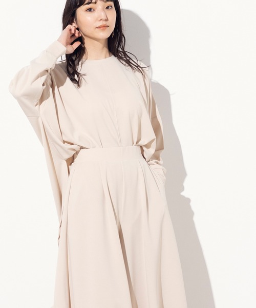 OMNES Another Edition(オムネス アナザーエディション)の「ストレッチ梨地ポンチョプルオーバー(Tシャツ/カットソー・レディース・ブラック/モカ/ラベンダー/ライトベージュ・FREE)」の15枚目の写真