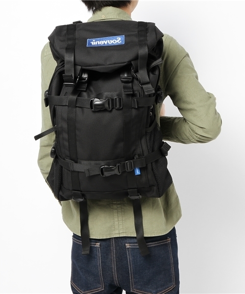 WHO'S WHO gallery（フーズフーギャラリー）の「【rinevuos】SK8 PACK2（バックパック/リュック・メンズ・ブラック・FREE）」の8枚目の写真