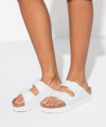 BIRKENSTOCK（ビルケンシュトック）の「Arizona Grooved Platform Birko-Flor Vegan  【ナロー幅】 レディース（サンダル・レディース）」