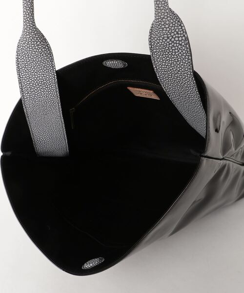 ikot（イコット）の「ikot ワンハンドルショルダーバッグ（ショルダーバッグ・レディース・ブラック・FREE）」の10枚目の写真