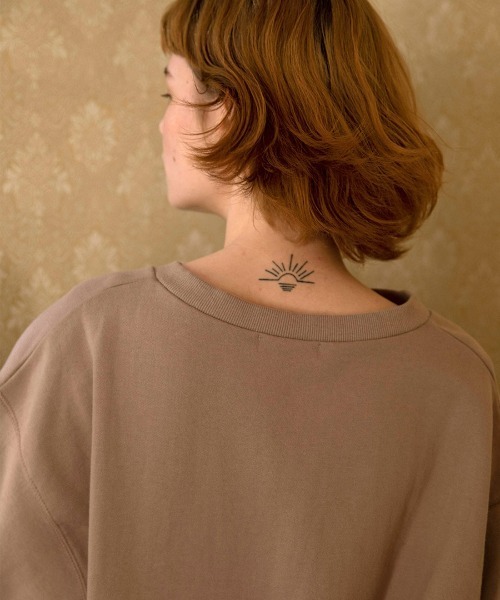 mangata（モンガータ）の「Over sweat tops（スウェット・レディース・ホワイト/ブラウン・FREE）」の10枚目の写真