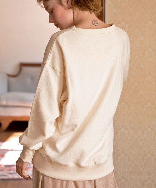 mangata（モンガータ）の「Over sweat tops（スウェット・レディース・ホワイト/ブラウン・FREE）」の15枚目の写真