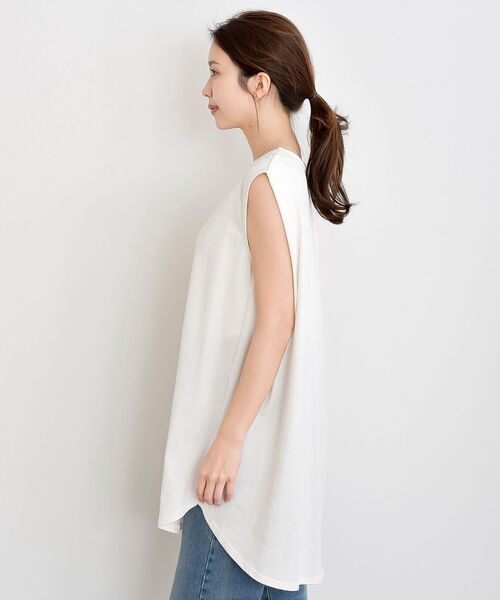 rps（アールピーエス）の「ノースリカットチュニック（Tシャツ/カットソー・レディース・チャコールグレー/ブラック/オフホワイト/モカ/ピンク/パープル/グレイッシュベージュ/グリーン/ネイビー/グレー・M/フリー）」の16枚目の写真