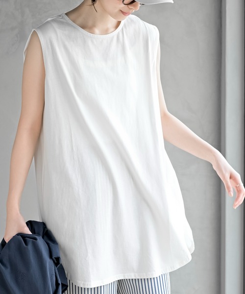 rps（アールピーエス）の「ノースリカットチュニック（Tシャツ/カットソー・レディース・チャコールグレー/ブラック/オフホワイト/モカ/ピンク/パープル/グレイッシュベージュ/グリーン/ネイビー/グレー・M/フリー）」の2枚目の写真