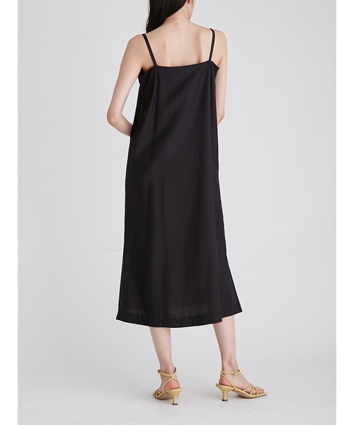 Mila Owen（ミラオーウェン）の「スリーブデザイン後リボン