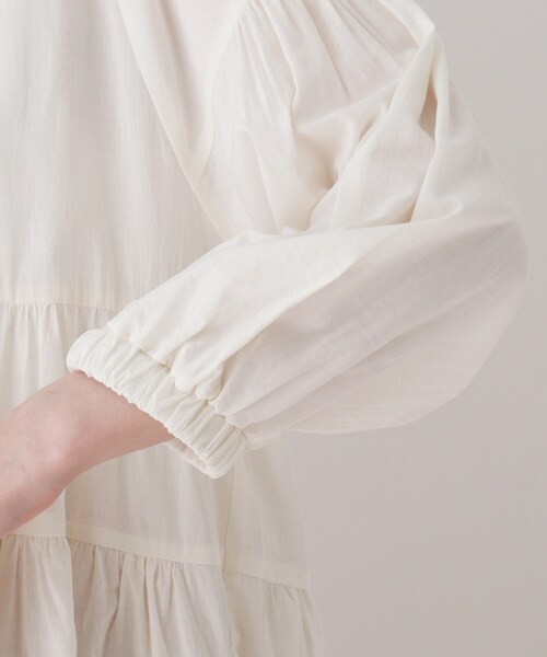 DRESKIP（ドレスキップ）の「◆2WAYティアードブラウス（シャツ/ブラウス・レディース・ライトベージュ/オフホワイト/パープル・02/03/04）」の10枚目の写真