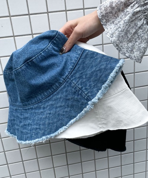 archives(アルシーヴ)の「コットンフリンジバケットハット(ハット・レディース・ブラック/ブルー/アイボリー・MEDIUM)」の8枚目の写真