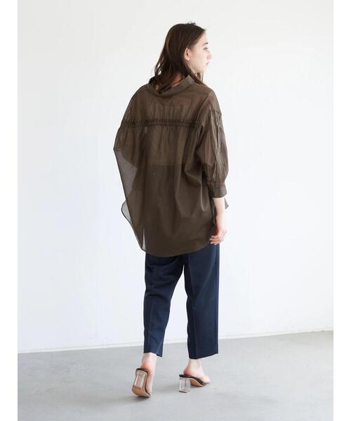 Editt by YECCA VECCA(エディットバイイェッカヴェッカ)の「バックシャーリングシアーシャツ(シャツ/ブラウス・レディース・ホワイト/ライトグレー/イエロー/カーキ・FREE)」の20枚目の写真