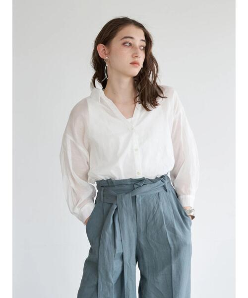 Editt by YECCA VECCA(エディットバイイェッカヴェッカ)の「バックシャーリングシアーシャツ(シャツ/ブラウス・レディース・ホワイト/ライトグレー/イエロー/カーキ・FREE)」の22枚目の写真