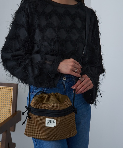FREDRIK PACKERS(フレドリックパッカーズ)の「【FREDRIK PACKERS】BELLSACK S ベルサック メッシュショルダーバッグ サコッシュ フレドリックパッカーズ(ショルダーバッグ・レディース・ブラック/オリーブ/ベージュ・FREE)」の12枚目の写真