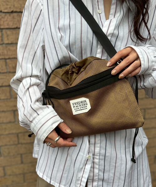 FREDRIK PACKERS(フレドリックパッカーズ)の「【FREDRIK PACKERS】BELLSACK S ベルサック メッシュショルダーバッグ サコッシュ フレドリックパッカーズ(ショルダーバッグ・レディース・ブラック/オリーブ/ベージュ・FREE)」の8枚目の写真