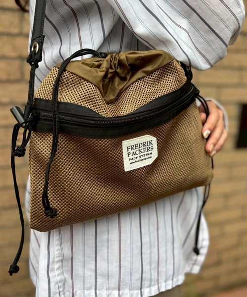 FREDRIK PACKERS(フレドリックパッカーズ)の「【FREDRIK PACKERS】BELLSACK S ベルサック メッシュショルダーバッグ サコッシュ フレドリックパッカーズ(ショルダーバッグ・レディース・ブラック/オリーブ/ベージュ・FREE)」の6枚目の写真