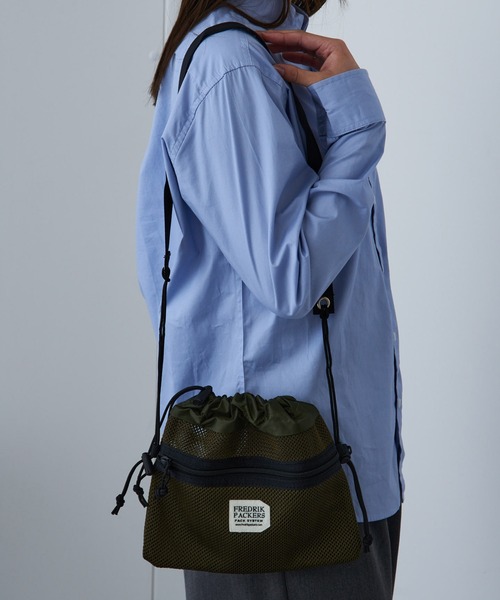 FREDRIK PACKERS(フレドリックパッカーズ)の「【FREDRIK PACKERS】BELLSACK S ベルサック メッシュショルダーバッグ サコッシュ フレドリックパッカーズ(ショルダーバッグ・レディース・ブラック/オリーブ/ベージュ・FREE)」の17枚目の写真