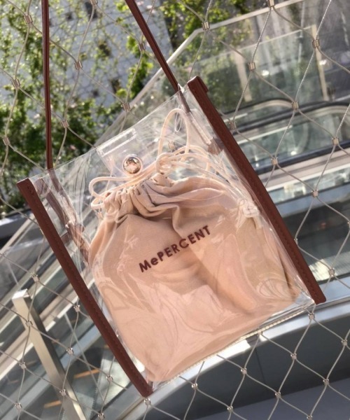 Me%(ミィパーセント)の「PVCシンプルスクエアショルダー(ショルダーバッグ・レディース・アイボリー/ダークブラウン/ブラック/ブラウン・FREE)」の11枚目の写真