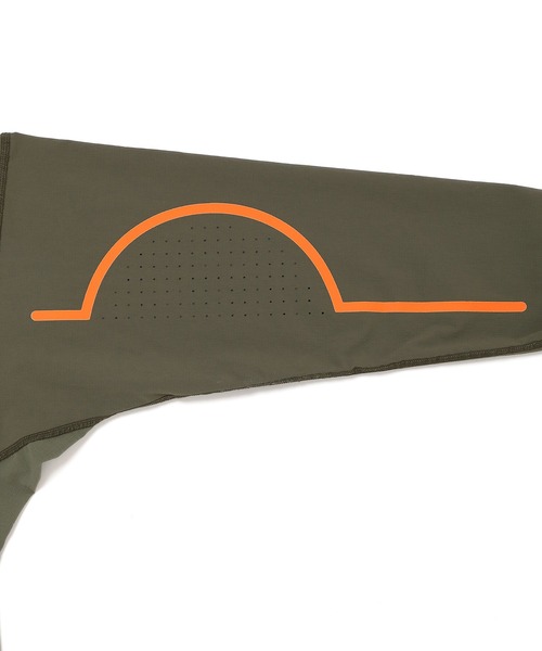 SIVA（シヴァ）の「SIVA シヴァ / N.C.433 L-SLEEVE GORE-TEX C-Knit ゴアテックスビッグシルエットロンT / 21C-S-02-02（Tシャツ/カットソー・メンズ・ホワイト/カーキ/ブラック・1/3/2）」の11枚目の写真