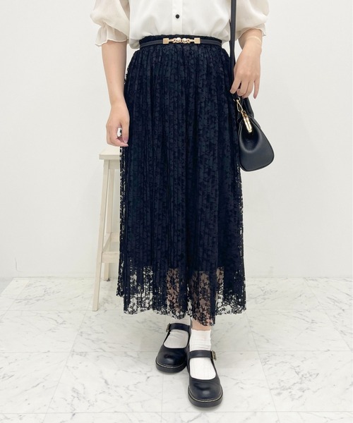 apres jour（アプレジュール）の「レースプリーツスカート【ZOZOTOWN限定アイテム】（スカート・レディース・ブラック/オフホワイト/ピンクベージュ・X-LARGE/MEDIUM/SMALL）」の11枚目の写真