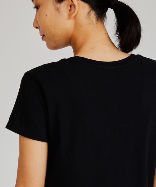 HANES(ヘインズ)の「【Hanes/ヘインズ】レディース ジャパンフィットフォーハー【2枚組】クルーネックTシャツ 5.3oz(Tシャツ/カットソー・レディース・その他3・MEDIUM/LARGE)」の16枚目の写真