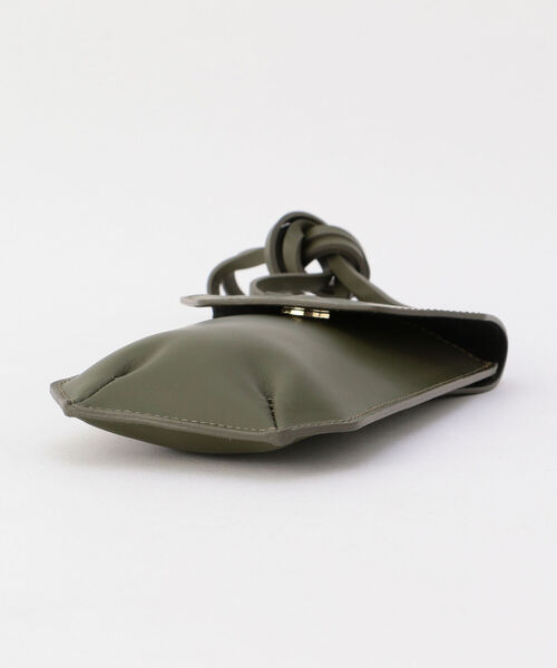 NOLLEY’S（ノーリーズ）の「【Laboratorio Mariucci/ ラボラトリオマリウッチ>スマホポシェット（ボディバッグ/ウエストポーチ・レディース・ベージュ/ブラウン/オリーブ・FREE）」の18枚目の写真