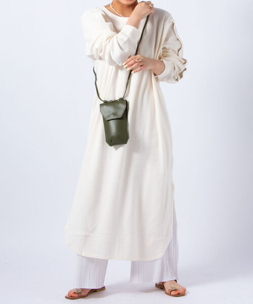 NOLLEY’S（ノーリーズ）の「【Laboratorio Mariucci/ ラボラトリオマリウッチ>スマホポシェット（ボディバッグ/ウエストポーチ・レディース・ベージュ/ブラウン/オリーブ・FREE）」の12枚目の写真