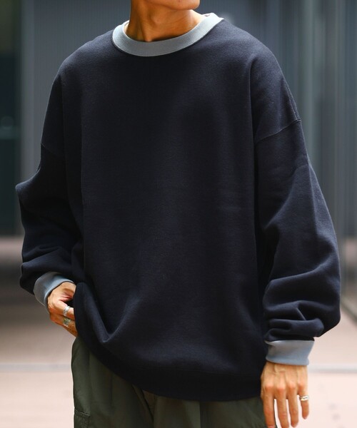 FREAK'S STORE(フリークスストア)の「WEB限定 12oz ヘビーウェイト ビッグシルエット クルーネックスウェット/リンガースウェット(スウェット・メンズ・ホワイト系その他/ダークグリーン/グレー系その他/ブラック系その他/ブラウン/杢グレー/グレイッシュベージュ/ブラック/ネイビー/ナチュラル・MEDIUM/LARGE/X-LARGE/SMALL)」の4枚目の写真