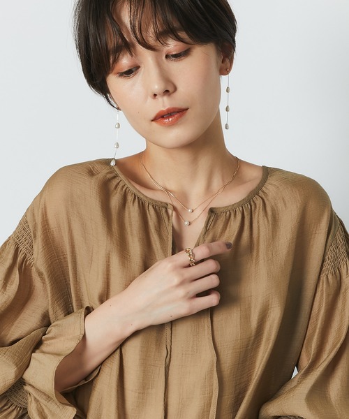 un dix cors（アンディコール）の「今季注目 ラインパールピアス（ピアス（両耳用）・レディース・ゴールド・FREE）」の4枚目の写真