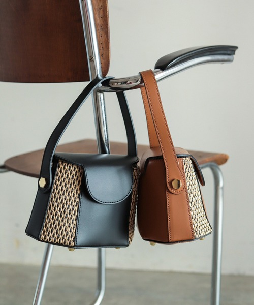 NOMBRE IMPAIR(ノンブルアンペール)の「マルコビアンキーニ ラフィア×レザーコンビBAG(ショルダーバッグ・レディース・ブラック/ブラウン・FREE)」の8枚目の写真