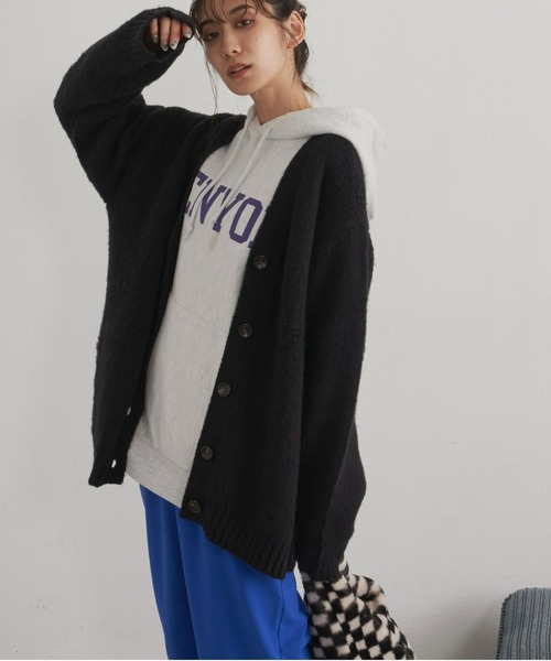 Auntie Rosa Holiday（アンティローザホリデー）の「モヘアライクカラーVネックカーディガン（カーディガン/ボレロ・レディース・ブラック/オレンジ/ブルー/グリーン/アイボリー/ピンク/ライトブルー/ライトグレー・FREE）」の3枚目の写真