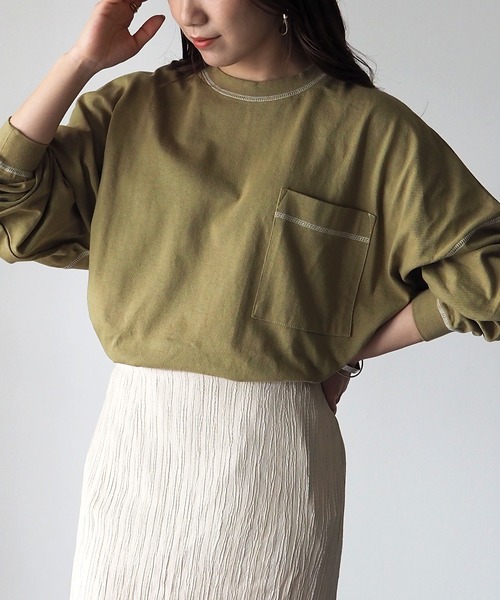 Riberry（リベリー）の「配色ステッチBIGロンT（Tシャツ/カットソー・レディース・オフホワイト/スミクロ/モカ/グリーン/ブルー/ピンク・FREE）」の8枚目の写真