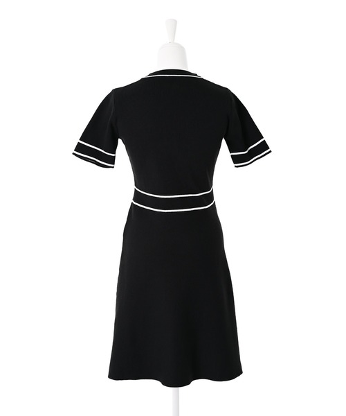 Narcissus(ナルシス)の「【Narcissus WEBSTORE 限定商品】ラインニットワンピース(ワンピース・レディース・ホワイト/ブラック・FREE)」の11枚目の写真