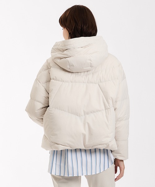 ESTNATION（エストネーション）の「6x1 COPENHAGEN / フードダウンジャケット（ダウンジャケット/コート・レディース・ブラック/オフホワイト・0）」の4枚目の写真