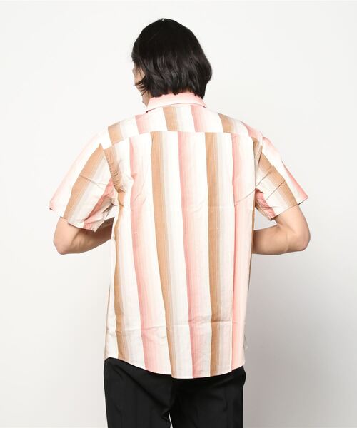 Hurley （ハーレー）の「M ORGANIC WEDGE SS / オーガニックコットン半袖シャツ（シャツ/ブラウス・メンズ・ベージュ系その他/ブラック系その他/ダークグリーン/レッド系その他/マルチ/グリーン系その他・SMALL/MEDIUM/LARGE/X-LARGE）」の11枚目の写真
