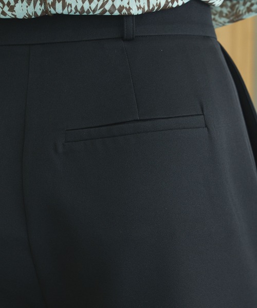 VACANCY(ヴァカンシー)の「コクーンスラックスパンツ(その他パンツ・レディース・イエロー/ピンク/ブラック・SMALL/MEDIUM/TALL/MEDIUM)」の9枚目の写真