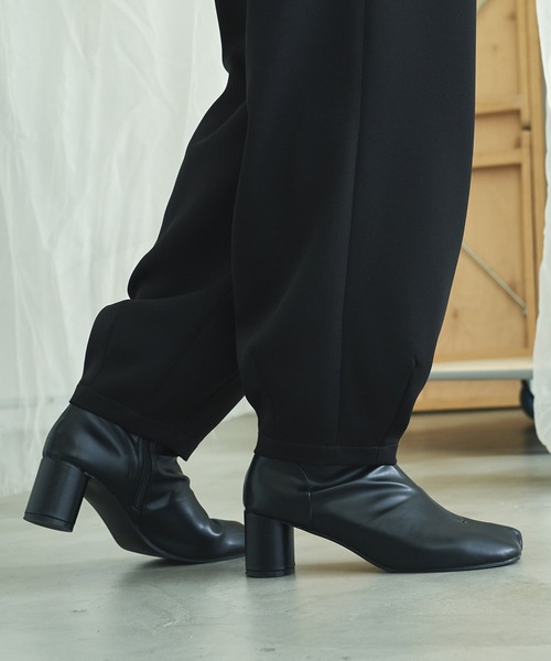 VACANCY(ヴァカンシー)の「コクーンスラックスパンツ(その他パンツ・レディース・イエロー/ピンク/ブラック・SMALL/MEDIUM/TALL/MEDIUM)」の10枚目の写真