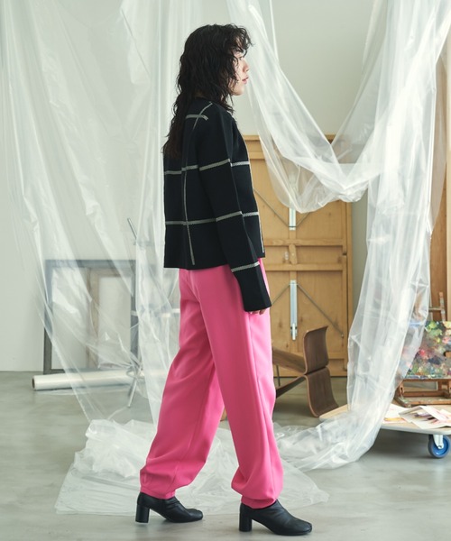 VACANCY(ヴァカンシー)の「コクーンスラックスパンツ(その他パンツ・レディース・イエロー/ピンク/ブラック・SMALL/MEDIUM/TALL/MEDIUM)」の15枚目の写真