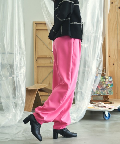 VACANCY(ヴァカンシー)の「コクーンスラックスパンツ(その他パンツ・レディース・イエロー/ピンク/ブラック・SMALL/MEDIUM/TALL/MEDIUM)」の19枚目の写真