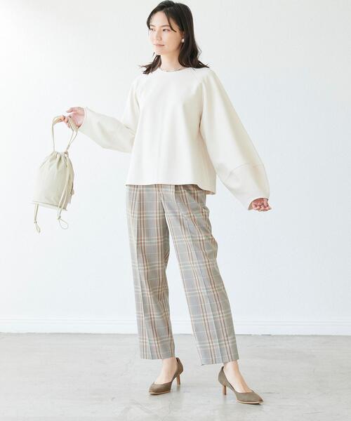 green label relaxing(グリーンレーベルリラクシング)の「ポンチ コクーン スリーブ プルオーバー カットソー(Tシャツ/カットソー・レディース・ベージュ/オフホワイト/ライム・FREE)」の4枚目の写真