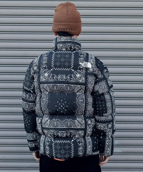 THE NORTH FACE（ザノースフェイス）の「【ユニセックスで着用可能】THE NORTH FACE / ノースフェイス NOVELTY LOFTY DOWN JACKET ダウンジャケット バンダナ柄（ダウンジャケット/コート・メンズ・ブラック・SMALL/MEDIUM/LARGE/X-LARGE）」の20枚目の写真