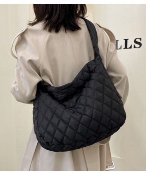 TABI PAL（タビパル）の「【TABI PAL】大き目　キルティング　トートバッグ（トートバッグ・レディース・ホワイト/ブラック/ベージュ/グリーン・FREE）」の10枚目の写真