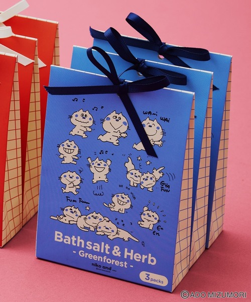niko and...（ニコアンド）の「【水森亜土】コラボ バスソルト(入浴剤)/内容量30g×3包（入浴剤・バスケア・レディース・ブルー/オレンジ・0）」の2枚目の写真