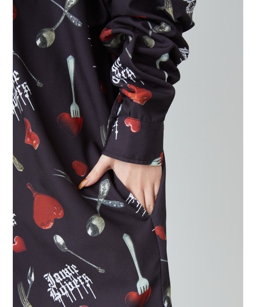 Jamie エーエヌケー（ジェイミーエーエヌケー）の「ハートカトラリープリントBIGシャツ（シャツ/ブラウス・レディース・ブラック/A・M）」の8枚目の写真