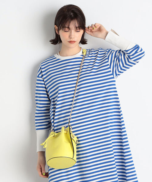 andrea cardone（アンドレアカルドネ）の「【andrea cardone/アンドレアカルドネ】ハトメハンドル レザーキンチャクバッグ（ショルダーバッグ・レディース・イエロー/ブラック・FREE）」の15枚目の写真